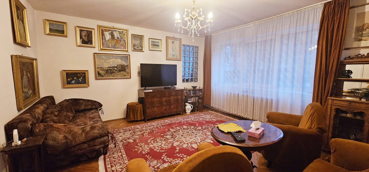 Refugiu urban-apartament 3 camere,str Plopilor