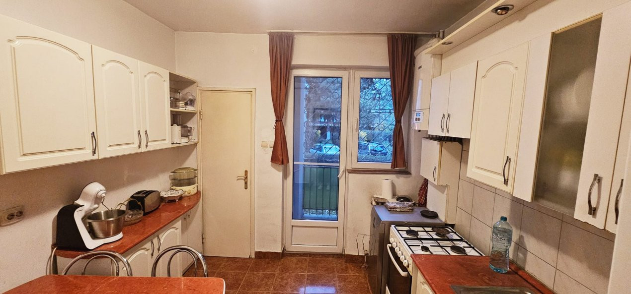 Refugiu urban-apartament 3 camere,str Plopilor