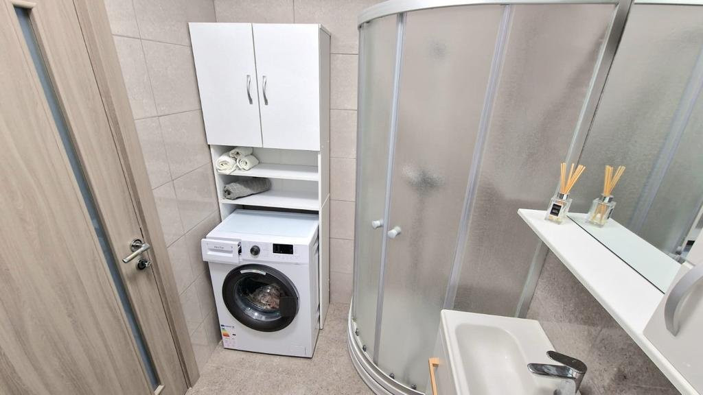 Comision 0%, apartament mobilat de 3 cam Militari, metrou Pacii 