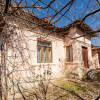 Casă spațioasă cu livadă și anexe, la 20 km de Pitești – 1810 mp teren thumb 6