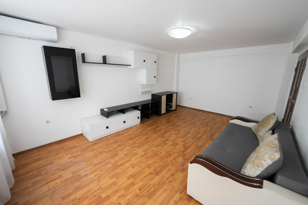 Apartament spatios 2 camere Craiovita Noua-zona Promenada Mall