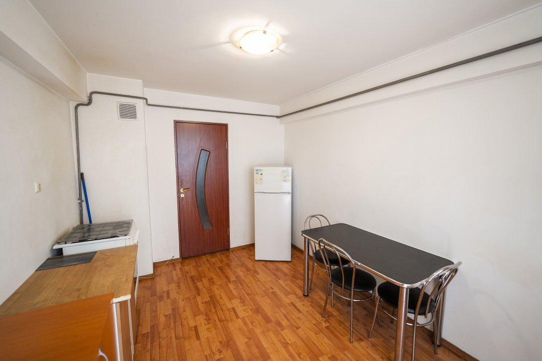 Apartament spatios 2 camere Craiovita Noua-zona Promenada Mall