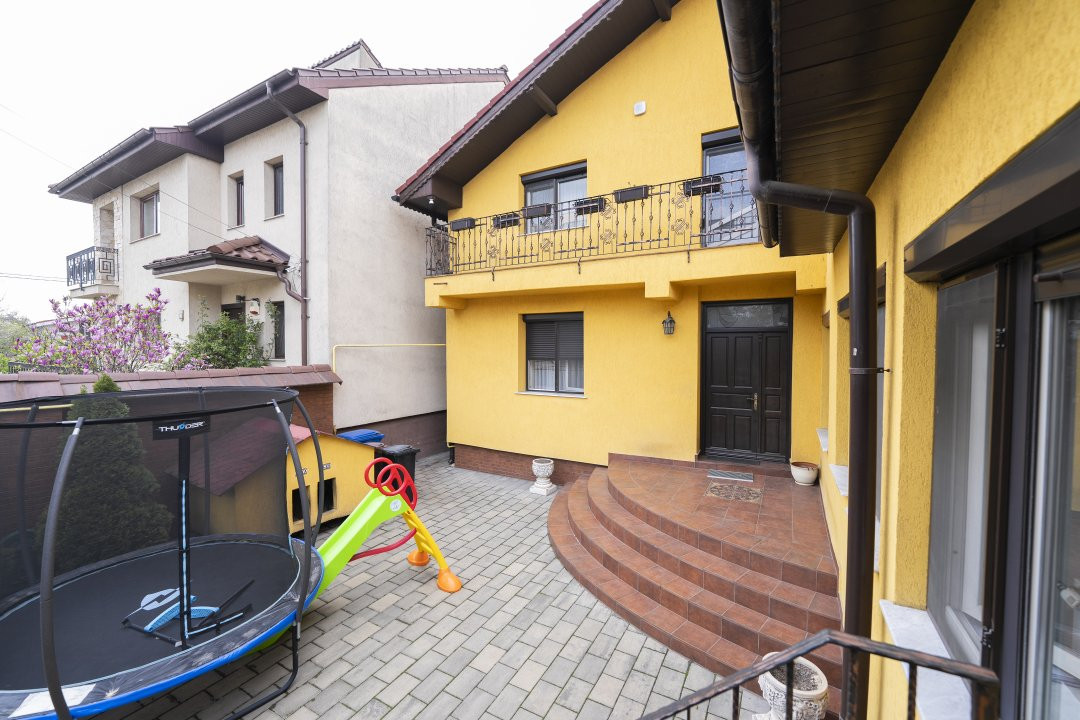Casa cu personalitate Strada Spania 