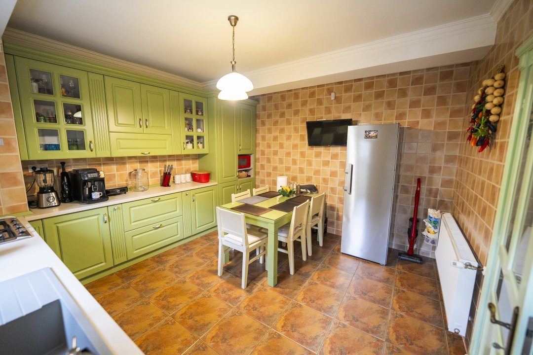 Casa cu personalitate Strada Spania 