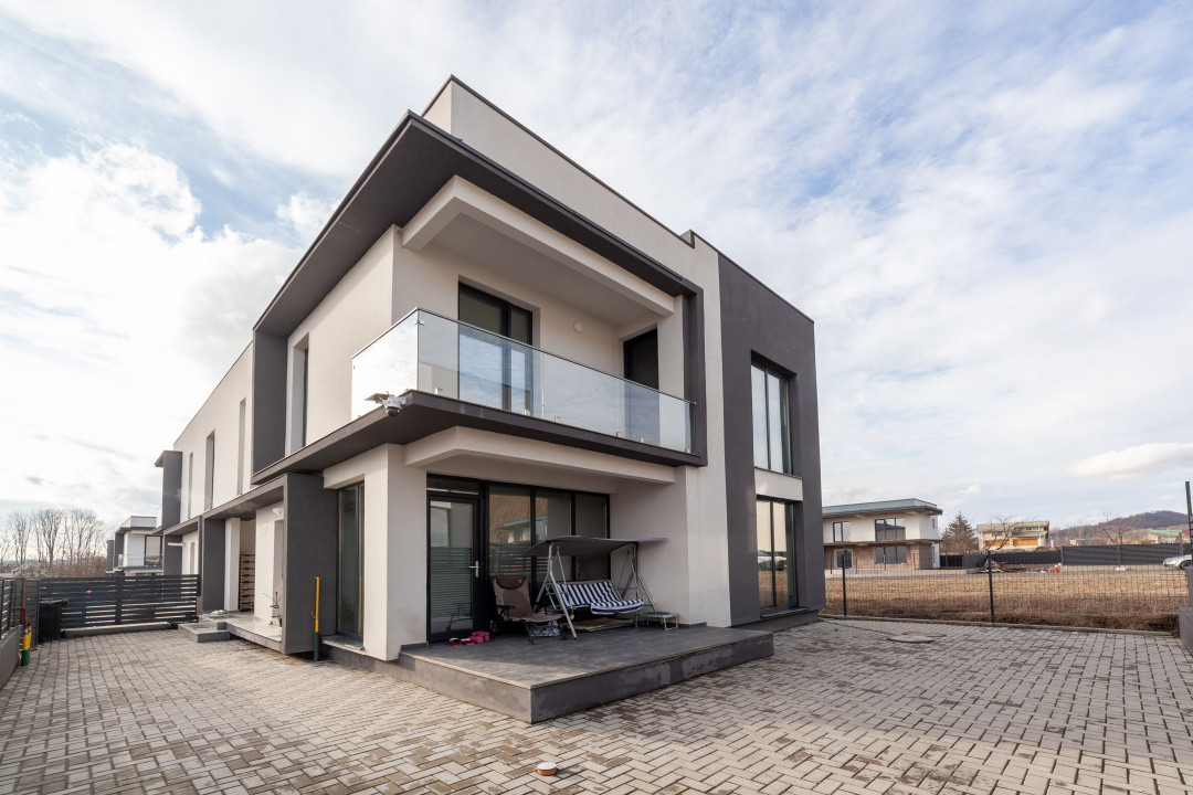 Casă Nouă Tip Duplex – 4 Camere - P+1 -  Budeasa!