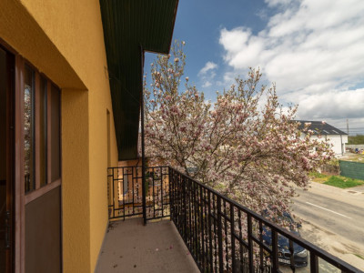 Apartament 3 camere Goldis Rezidence cu Garaj subteran 