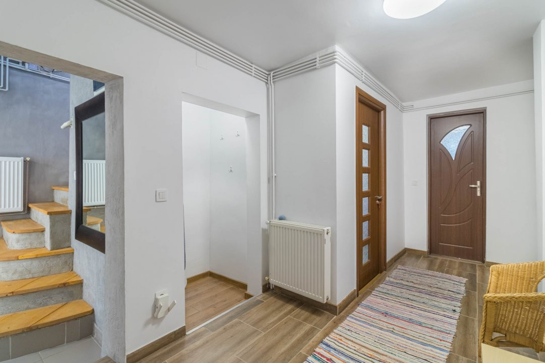 Casa Domenii 1 mai - curte - comision 0%