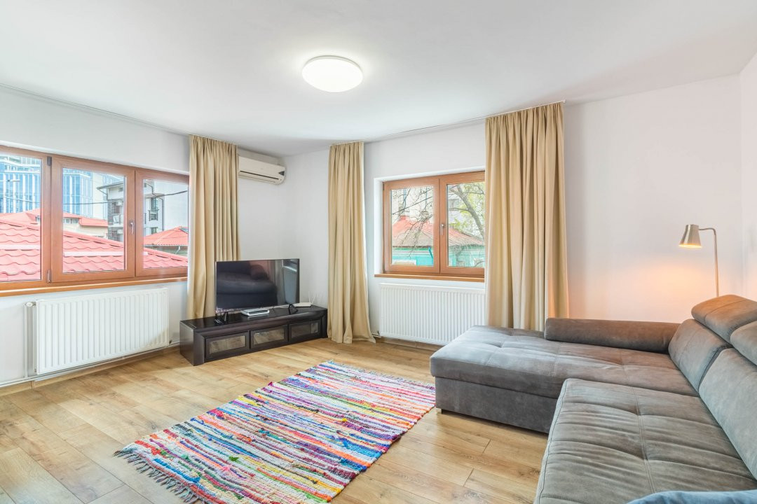 Casa Domenii 1 mai - curte - comision 0%