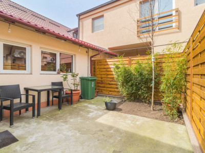 Casa Domenii 1 mai - curte - comision 0%