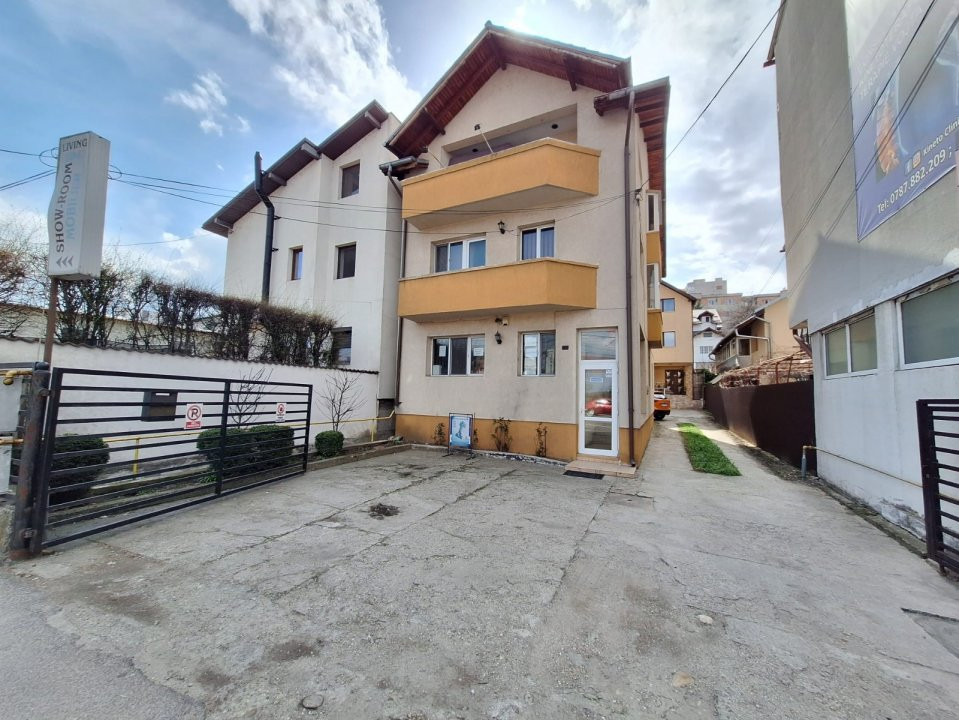 Casa Pitesti cu deschidere la Bulevard