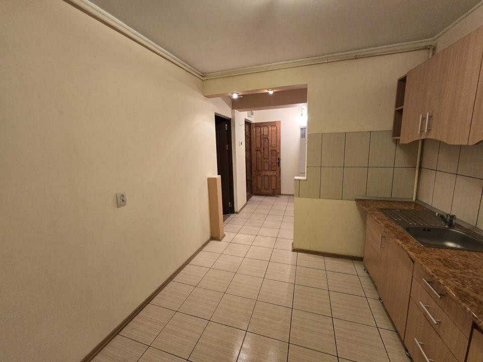 Apartament 2 camere Costești!
