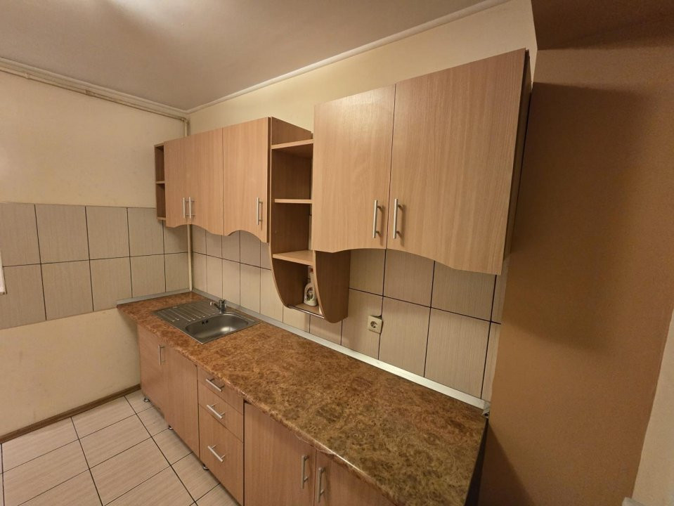 Apartament 2 camere Costești!