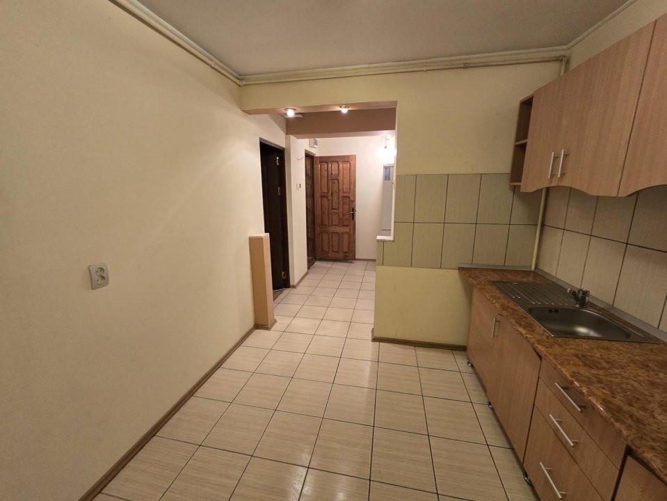 Apartament 2 camere Costești!