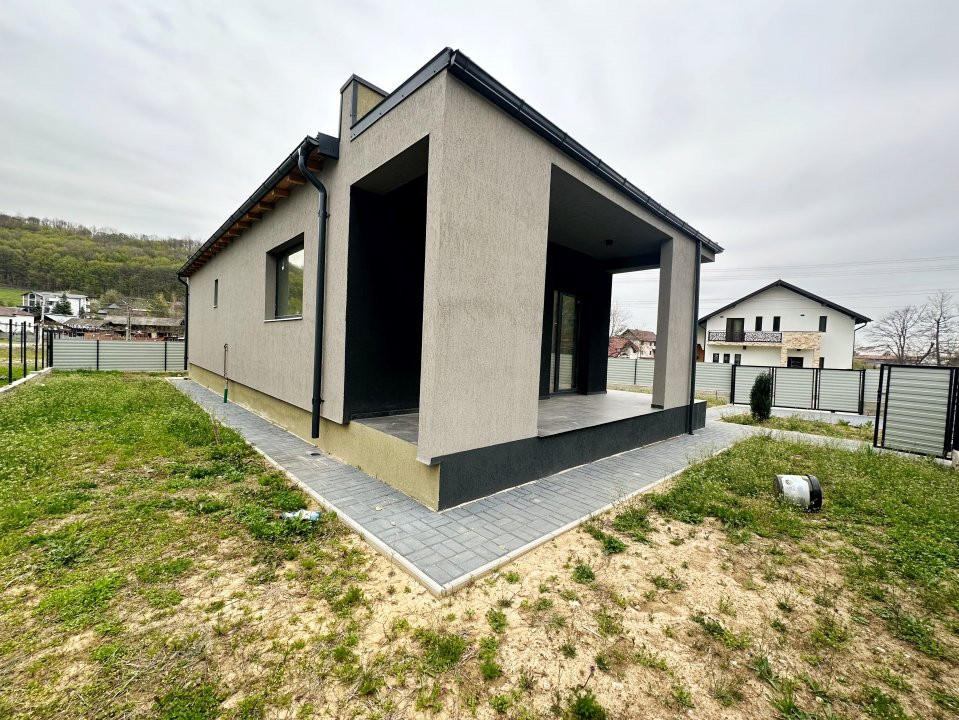 Casa moderna pe parter 3 camere Budeasa Mica