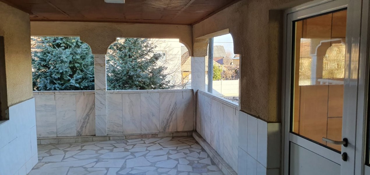 Casă / Pensiune de vânzare – Balta, Gorj 