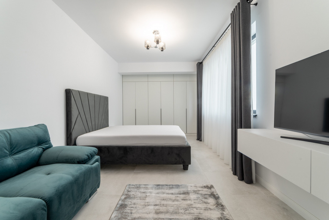 Studio lux, bloc nou VSC5 - Fratii Golesti, parcare privata, vedere pe spate