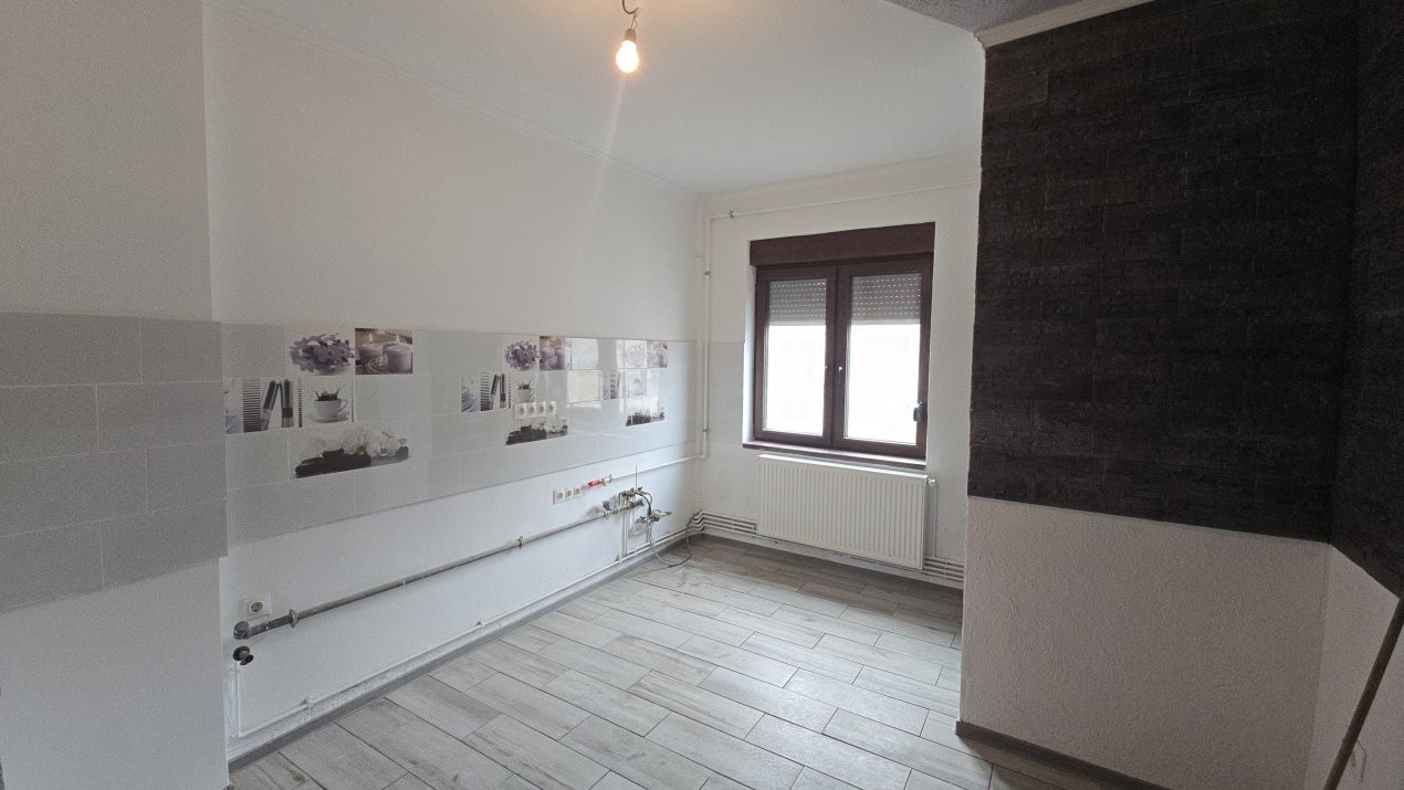 De vânzare Apartament 2 camere Semicentral