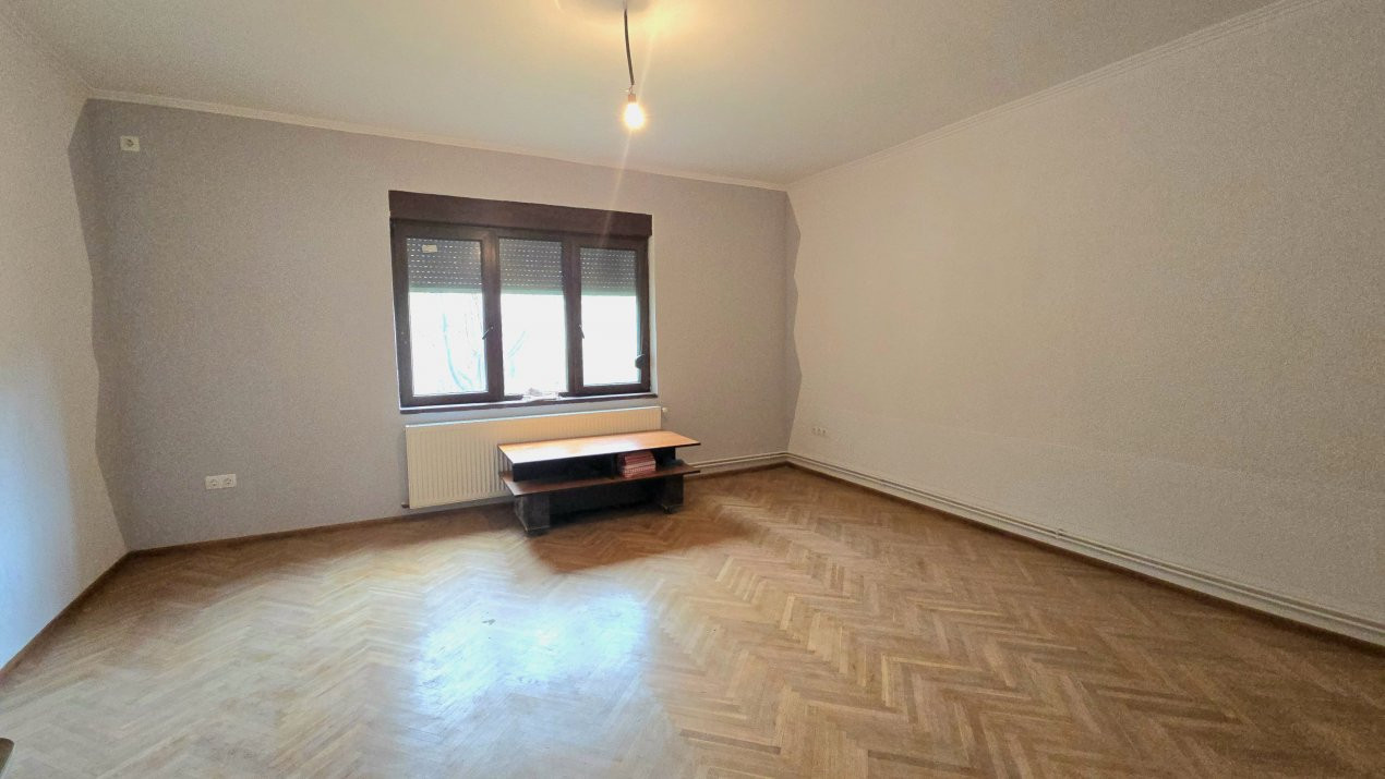 De vânzare Apartament 2 camere Semicentral