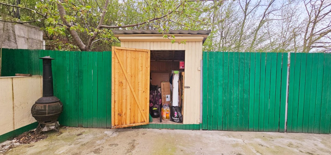 Apartament cu curte privata generoasa,intr-o zona verde a Clujului,Edgar Quinet