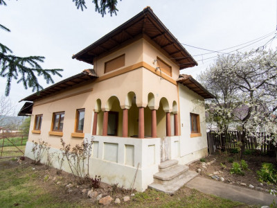Casa+teren 1048 mp in loc. Titesti, jud. Arges
