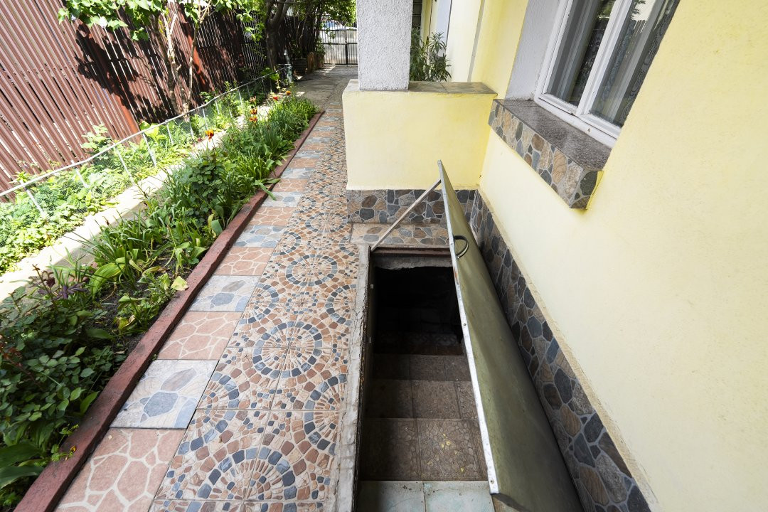 Casa de vanzare langa Parcul Puskin si Scoala 22