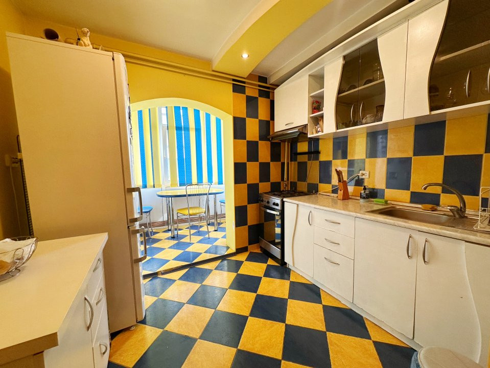 Apartament 3 camere decomandat Eremia Grigorescu