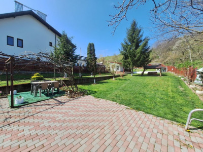 Apartament luminos intr-o zona linistita in ultracentralul Bucurestiului