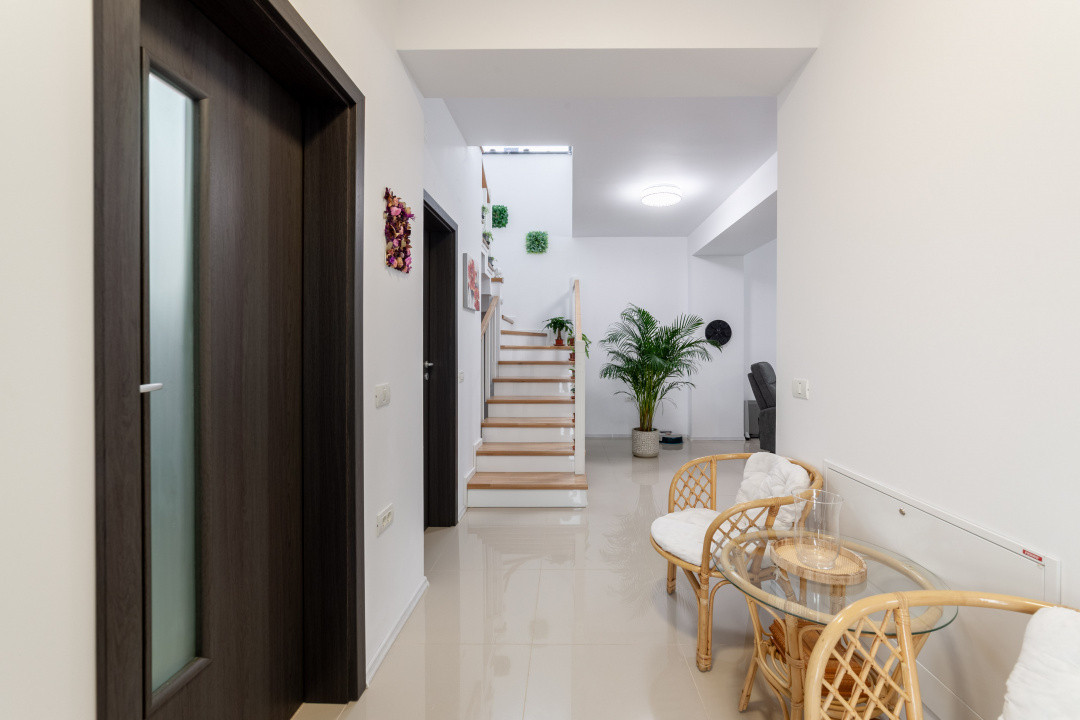 Casă modernă tip duplex | Budeasa – lângă Primărie | Construcție 2023