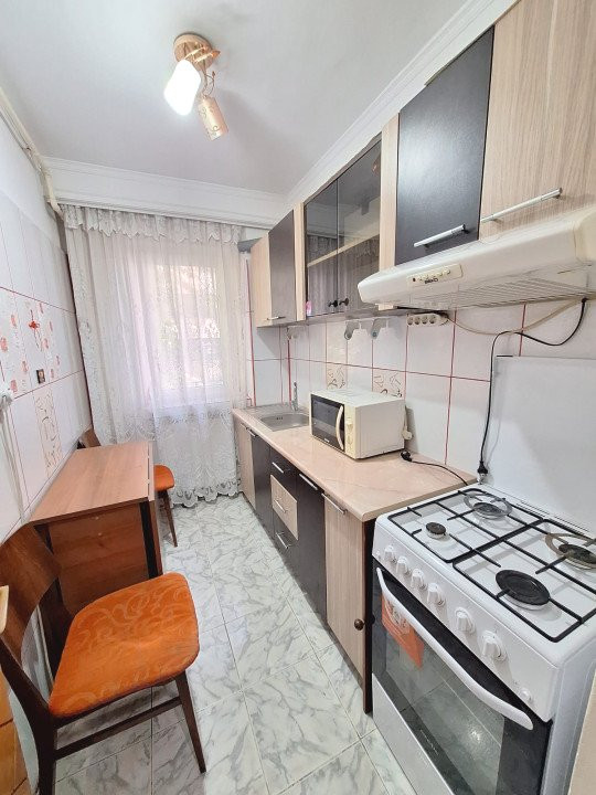 Apartament 2 camere Gavana 2 etaj intermediar