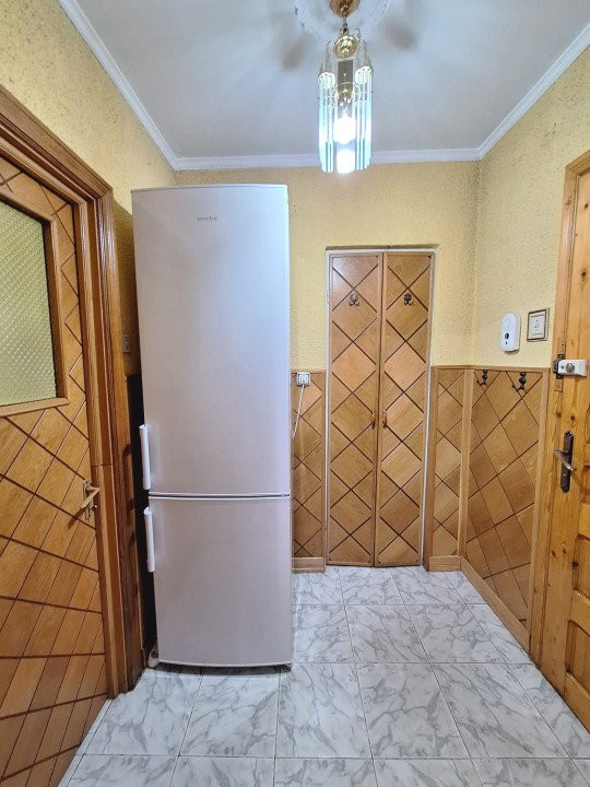 Apartament 2 camere Gavana 2 etaj intermediar