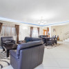Casa Tunari Central – curte mare, living generos, pozitie excelenta thumb 4
