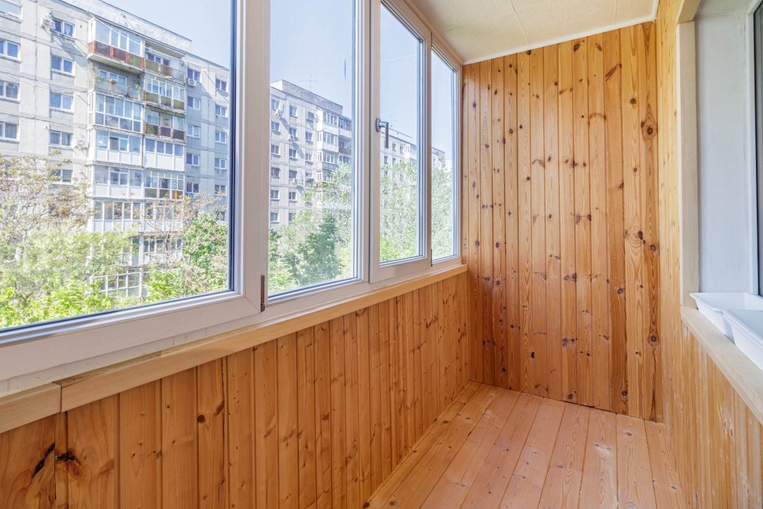 Nu te gandi apartament 2 camere decomandat centrala proprie etaj intermediar