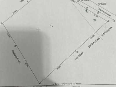 De vânzare apartament 3 camere Botizului