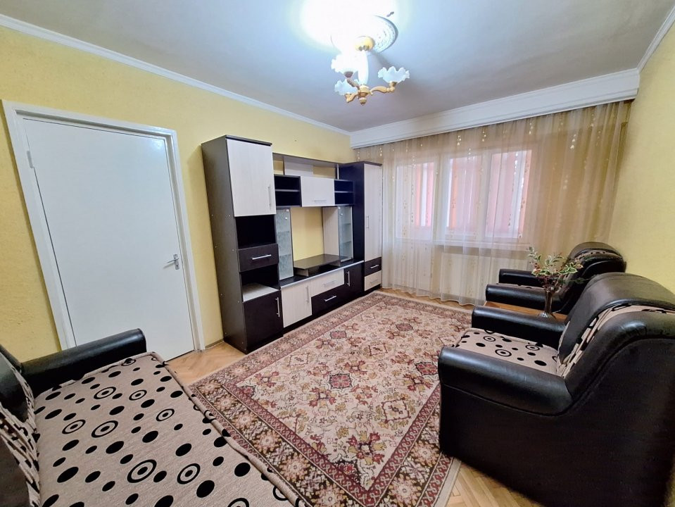 Vanzare apartament 2 camere Gavana 2 etaj 1 centrala termica