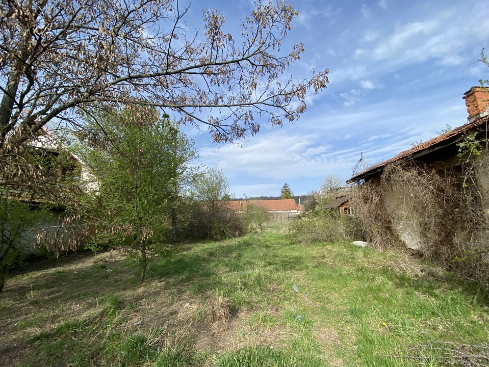 Teren intravilan 1.400 mp - Schitu Golesti AG
