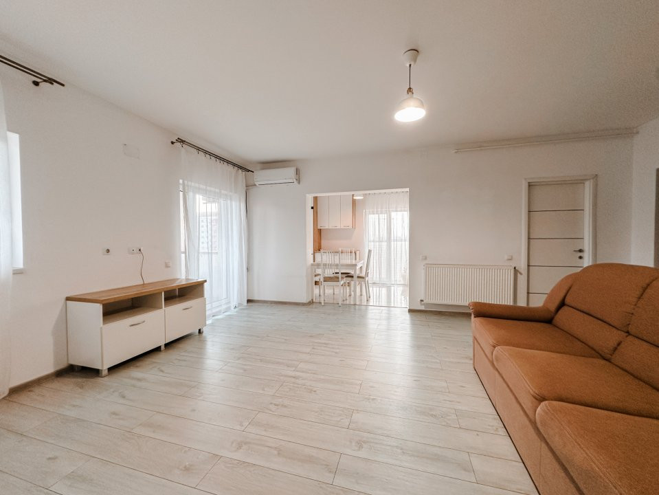 Comision 0. Inchiriere 3 camere A Iancu 418, zona Metro-BMW, mobilat utilat