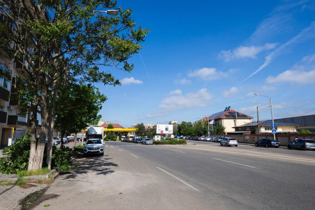 Spatiu comercial stradal, parter bloc nou - zona ultracirculata Petrom Gara