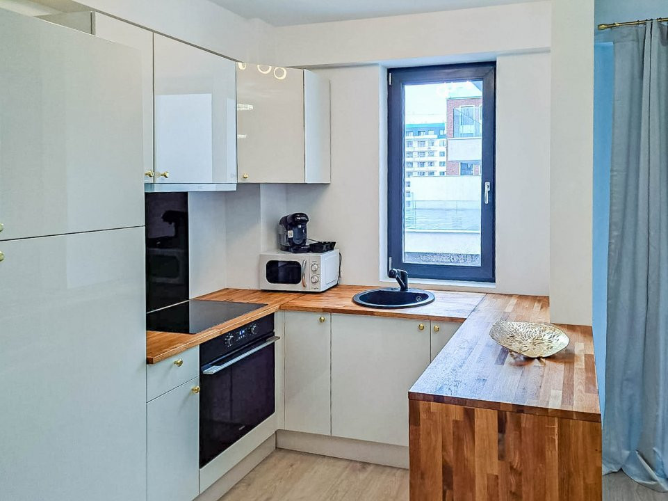 Studio Modern Residence 5
