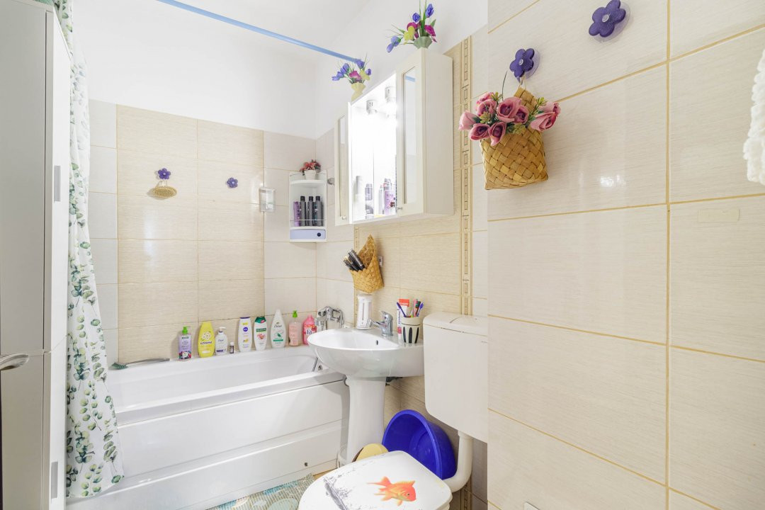 Ai gasit apartament 2 camere decomandat langa Lidl si metrou Pacii