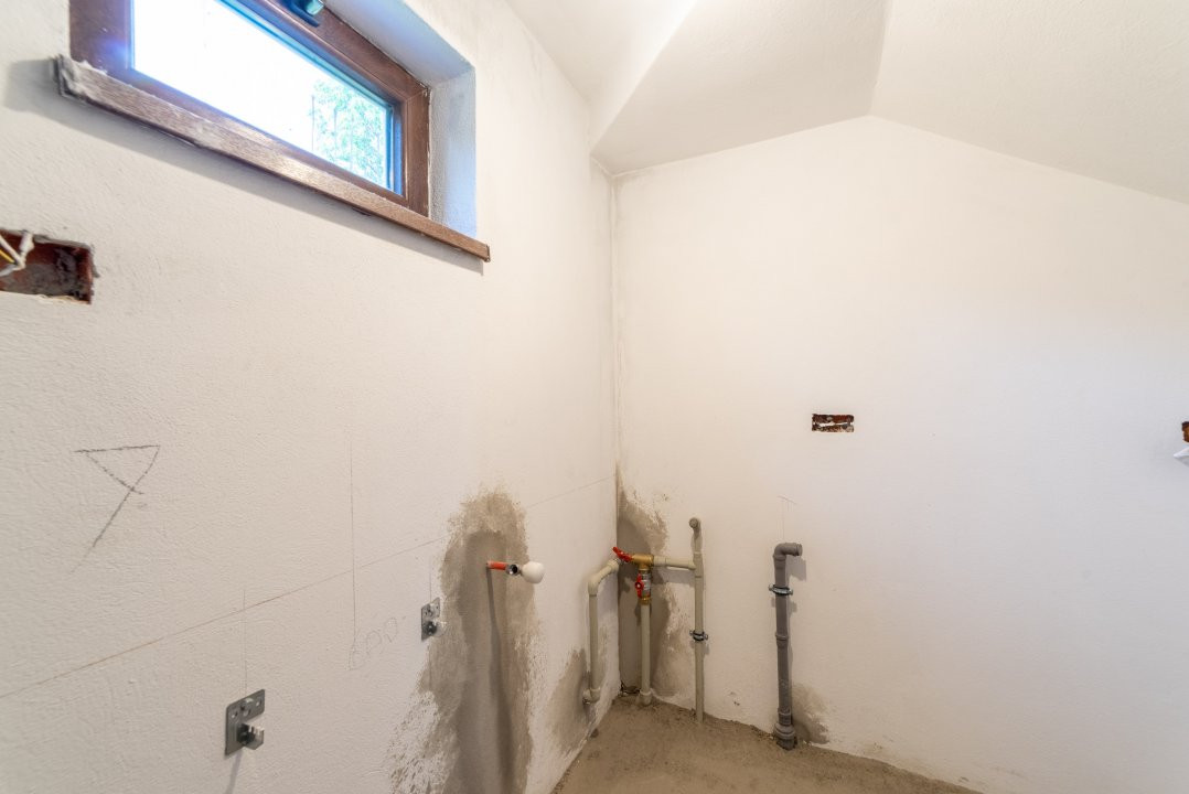 0% COMISION ! CASA  PARTER+ MANSARDA  - com  PADURETI , Arges