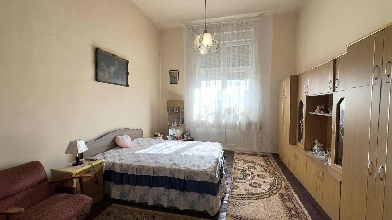 Casă 4 camere, Teren 3.862 mp Str. Traian Nr.99 - Carei - Comision 0% cumpărător