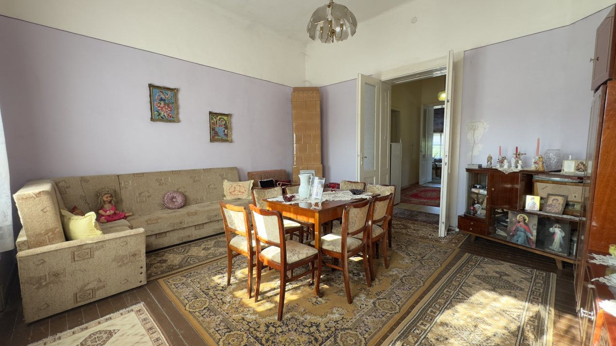 Casă 4 camere, Teren 3.862 mp Str. Traian Nr.99 - Carei - Comision 0% cumpărător