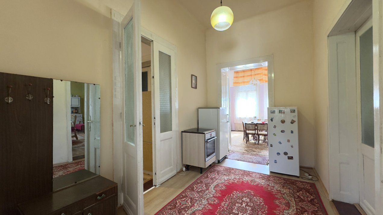 Casă 4 camere, Teren 3.862 mp Str. Traian Nr.99 - Carei - Comision 0% cumpărător