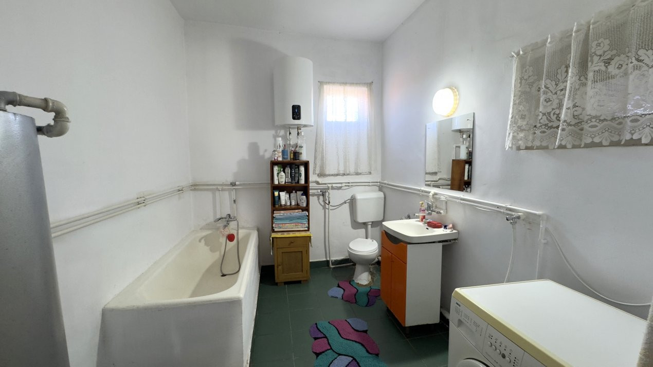 Casă 4 camere, Teren 3.862 mp Str. Traian Nr.99 - Carei - Comision 0% cumpărător