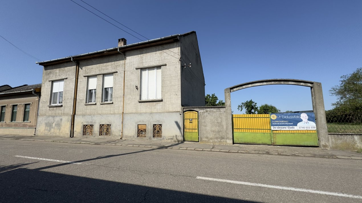 Casă 4 camere, Teren 3.862 mp Str. Traian Nr.99 - Carei - Comision 0% cumpărător