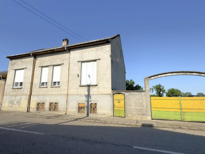 Casă 4 camere, Teren 3.862 mp Str. Traian Nr.99 - Carei - Comision 0% cumpărător