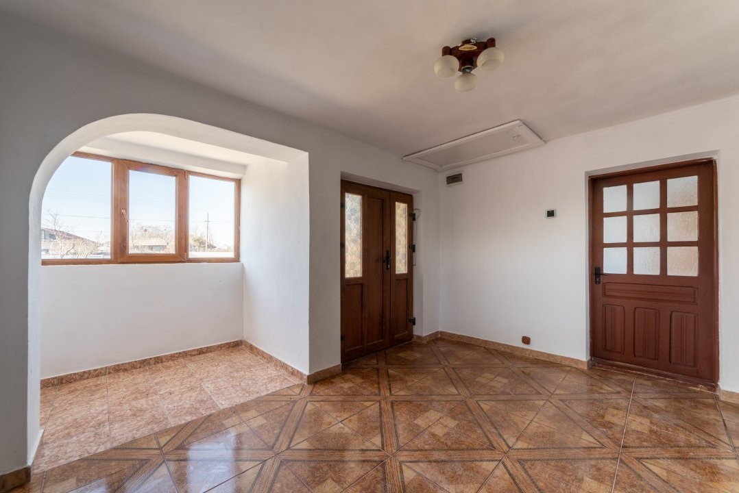  Casa cu teren de 1069 mp Bradu la 10 min de Pitesti!