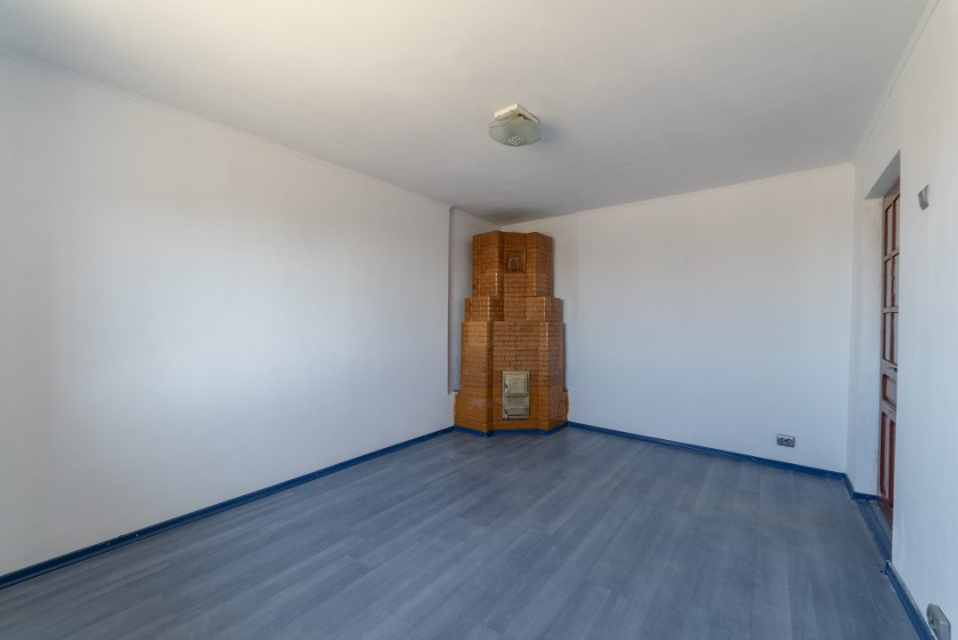  Casa cu teren de 1069 mp Bradu la 10 min de Pitesti!