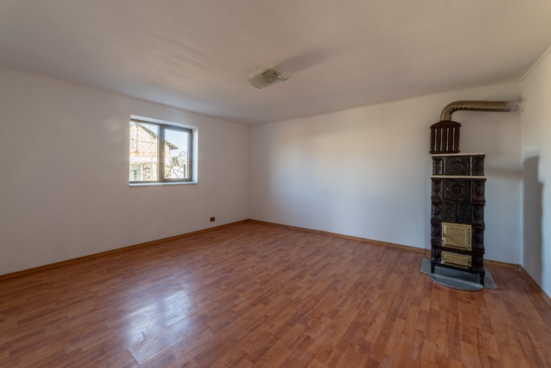  Casa cu teren de 1069 mp Bradu la 10 min de Pitesti!