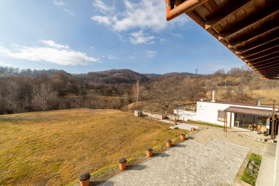 Casa de Vis la poalele Munților Făgăraș-Jud.Arges!